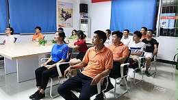 针刺无纺布厂读书会-书香飘满物